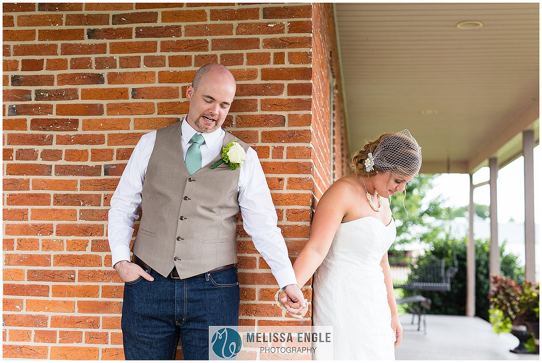 photo of a summer wedding at Springside Barn in East Earl, PA by Melissa Engle Photography